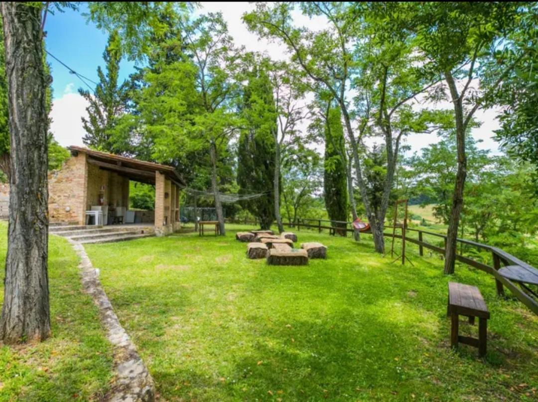 Agriturismo La Moraia Poggibonsi Exterior photo