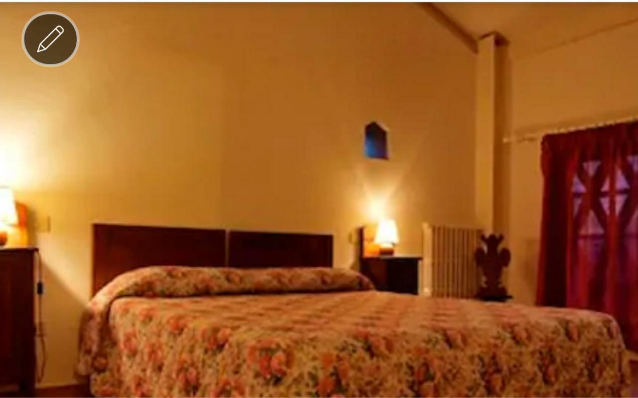 Agriturismo La Moraia Poggibonsi Exterior photo