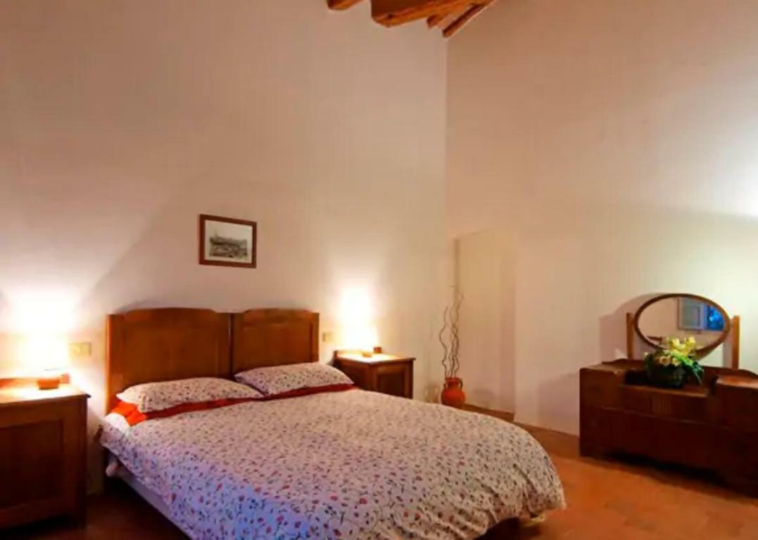 Agriturismo La Moraia Poggibonsi Exterior photo