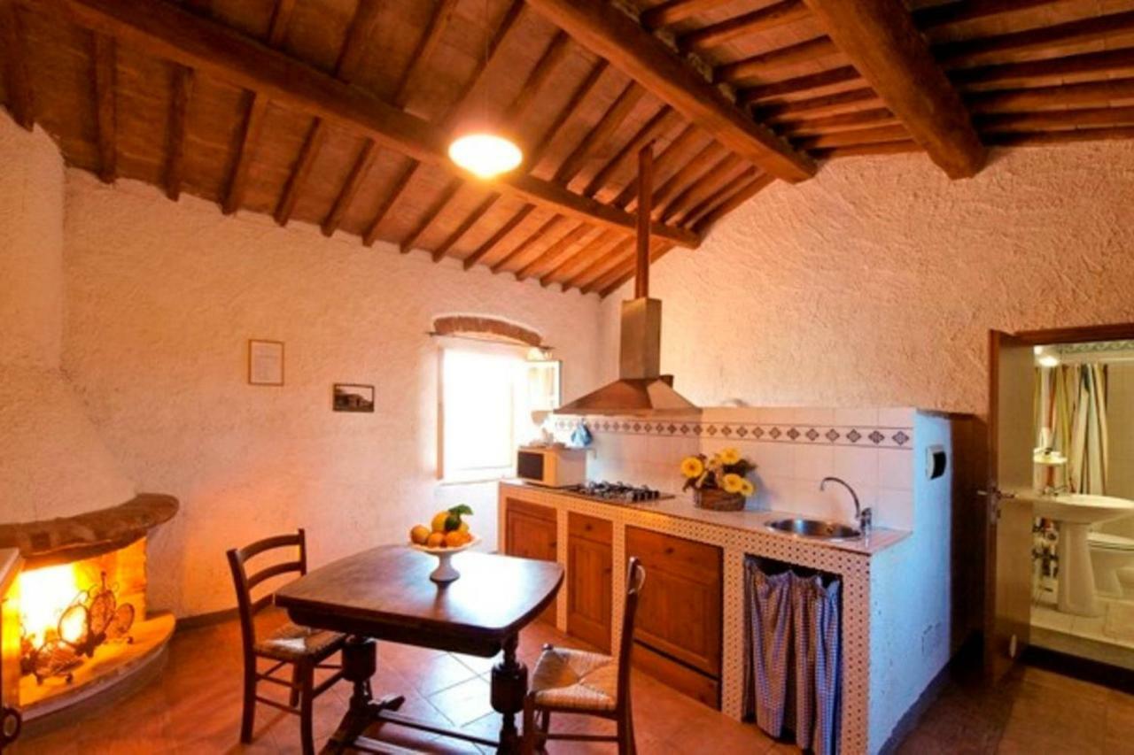 Agriturismo La Moraia Poggibonsi Exterior photo